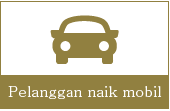 Pelanggan naik mobil